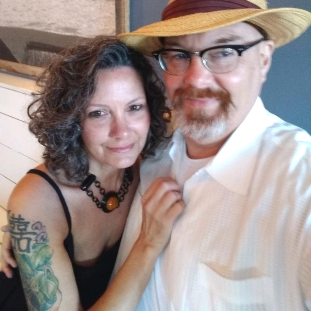 Meet your Poshers, Mark & Ashley